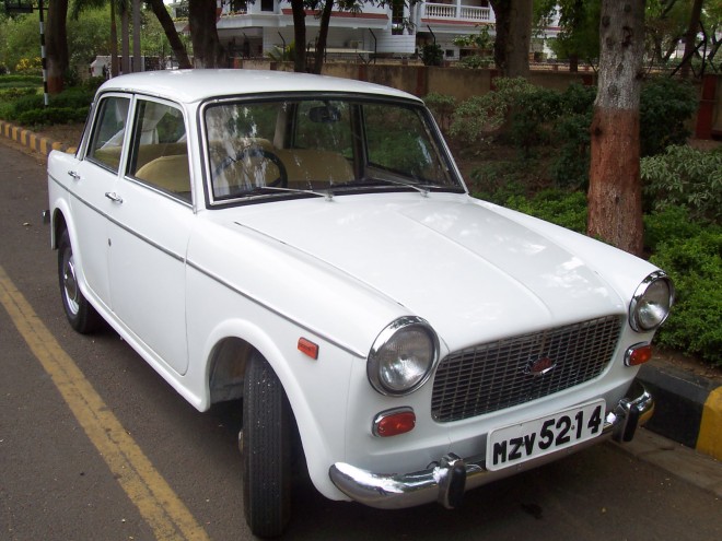 Premier Padmini front