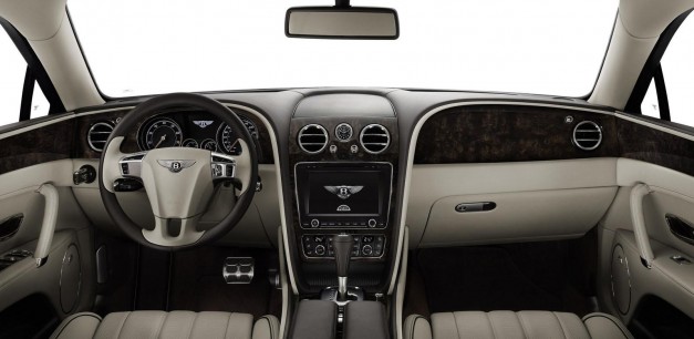 2014-Bentley-Flying-Spur-India-DashView