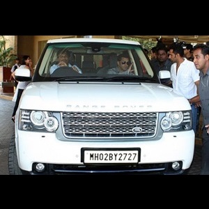 Salman-Khan-not-happy-with-land-rover-lashes-twitter