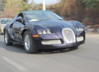 maruti-suzuki-esteem-converted-into-a-bugatti-veyron