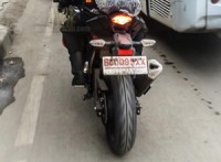 spyshots-mystery-motorcycle-are-you-the-kawasakis-cbr150r-r15-rival