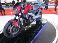 bajaj-pulsar-cs400-power-cruiser