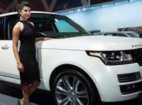 new-land-rover-range-rover-lwb-2014-discovery-9_speed-evoque-2014-auto-expo