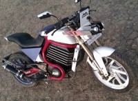 bajaj-pulsar-200-modified-zars-design