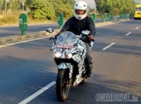 bajaj-pulsar-ss400-spied
