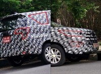 2016-toyota-innova-design-perception-drawing-outlines-on-the-camouflage