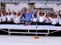 tal-first-advanced-composite-floor-beam-boeing-787-dreamliner