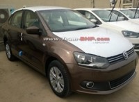 new-volkswagen-vento-2014-facelift-diesel-dsg-india