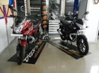 2014-bajaj-discover-150f-150s-comparison