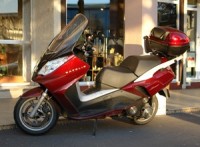 mahindra-150cc-scooter
