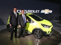 chevrolet-beat-activ-chevrolet-essentia-compact-sedan-2016-auto-expo