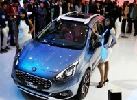 fiat-linea-125s-avventura-urban-cross-punto-pure-2016-auto-expo