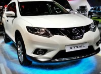new-nissan-x-trail-hybrid-2016-auto-expo