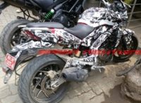 bajaj-pulsar-cs400-cruiser-sport-abs-spied-picture-photo-video