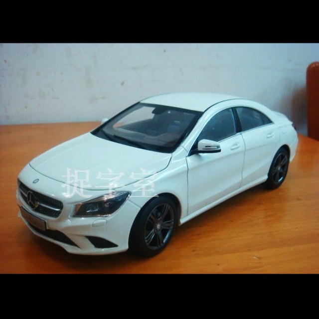 mercedes cla miniature