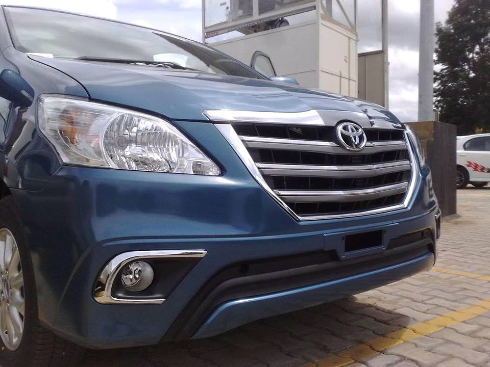 Toyota Innova facelift’s new ‘Z’ variant reaches dealer