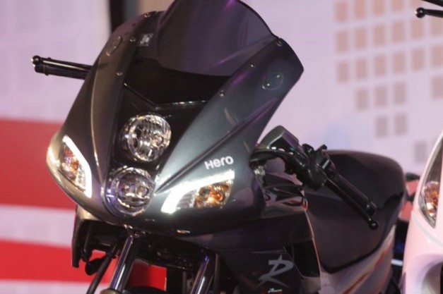 2014-Hero-Karizma-R