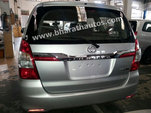 2014-Toyota-Innova-Facelift-Mangalore-RearView