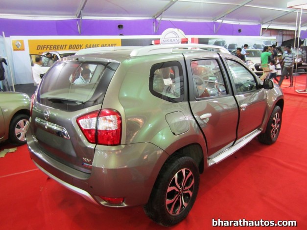 Nissan-Terrano-SUV-Rear-View