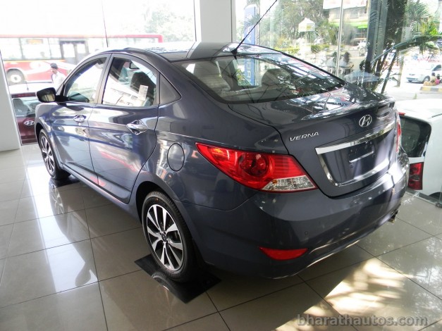 new-2014-hyundai-verna-india-rear-view