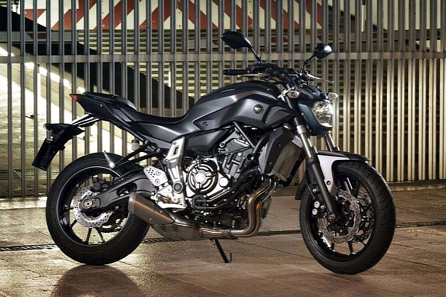 Vis stedet Gætte Tomat 2014 Yamaha MT-07 UK prices announced, to compete with Kawasaki Ninja 650R  and Hyosung GT650R in India