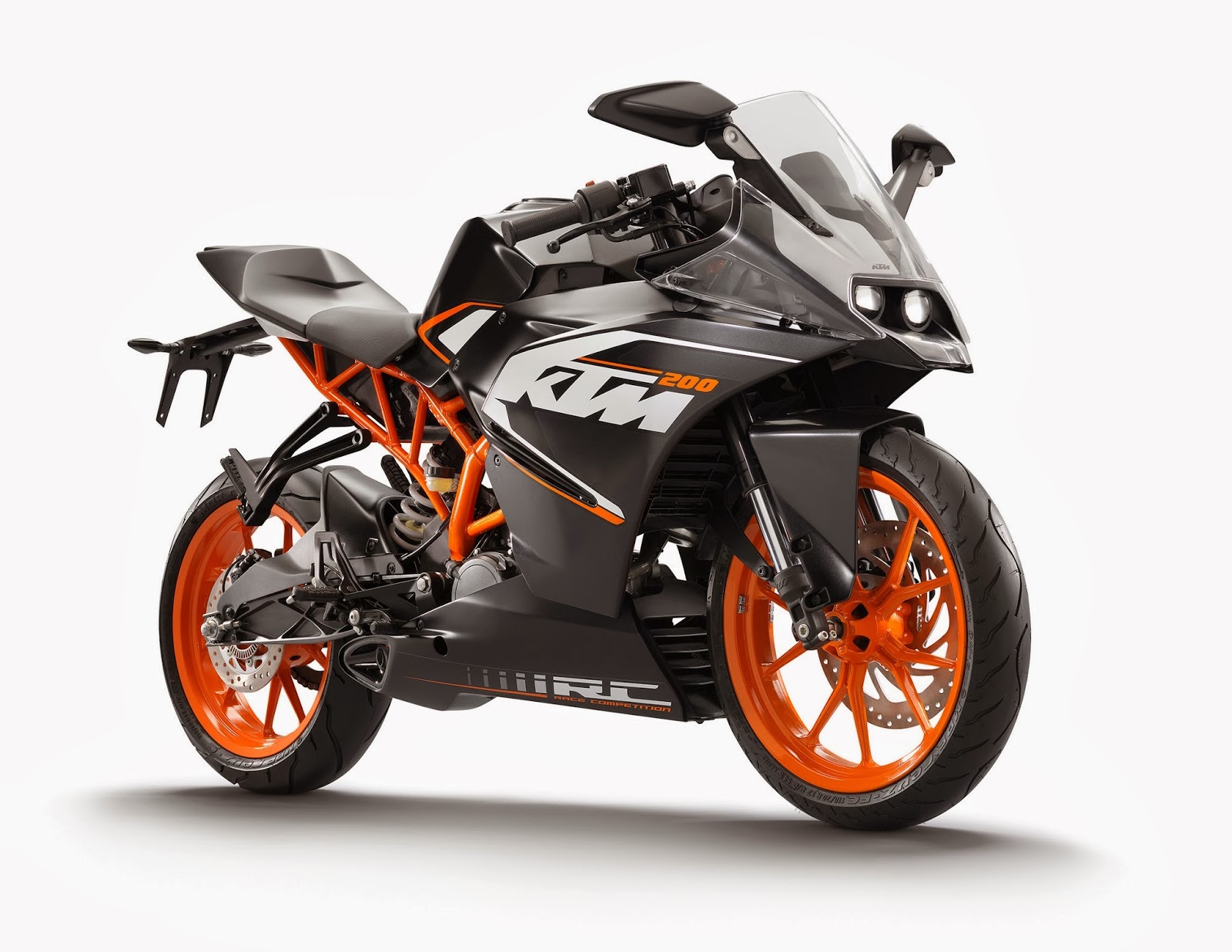 Ktm India To Launch 4 New Bikes Rc200 Rc390 390 Adventure 1190