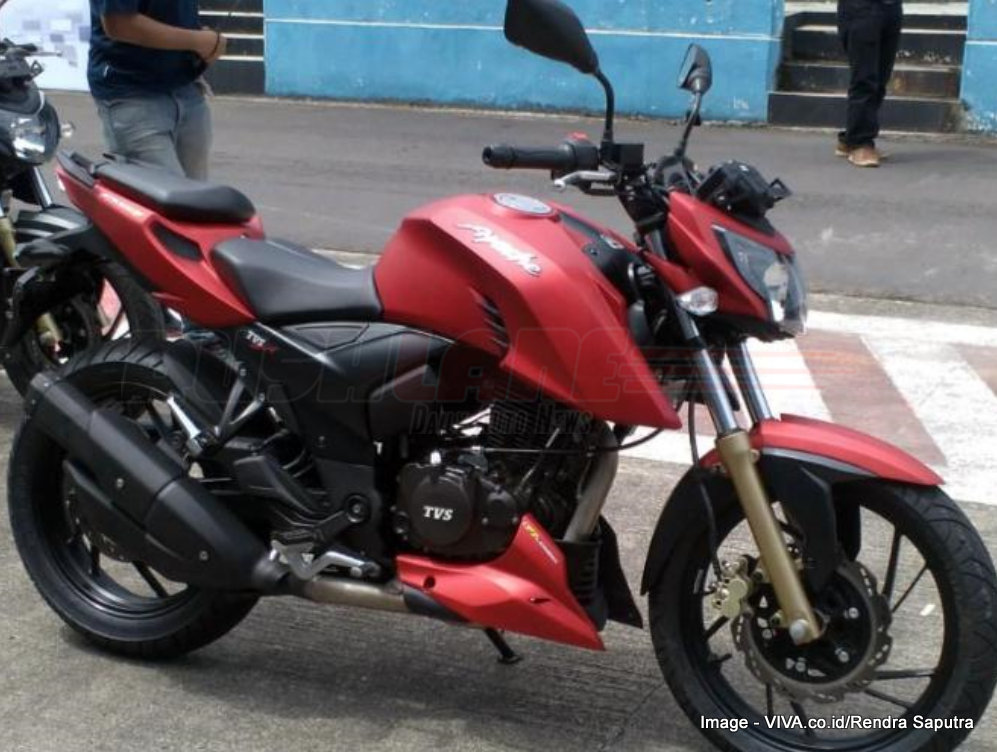 PHOTOS: India-bound Hysoung GT250 2012 spotted - Rediff 