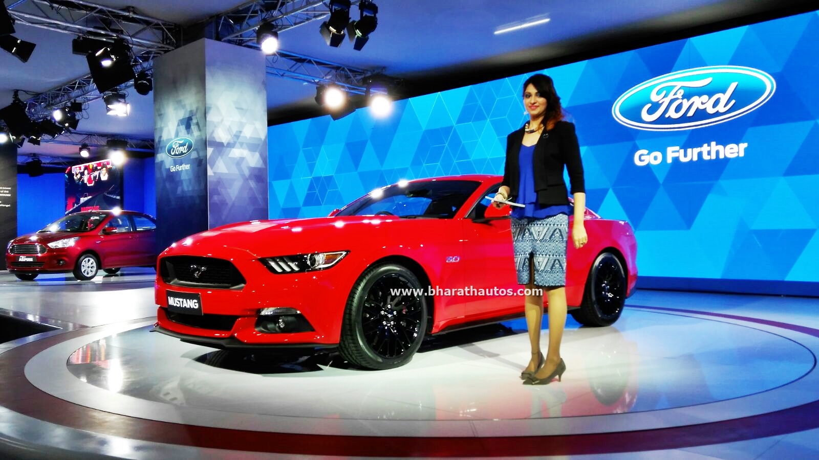 ford-mustang-gt-unveiled-for-india-at-2016-auto-expo