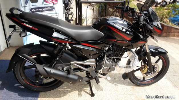 2017-bajaj-pulsar-135ls-bs-iv-pictures-photos-images-snaps-video