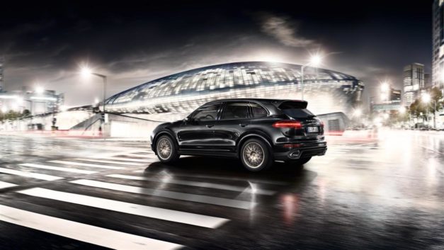 porsche-cayenne-s-platinum-edition-rear-back-pictures-photos-images-snaps-video