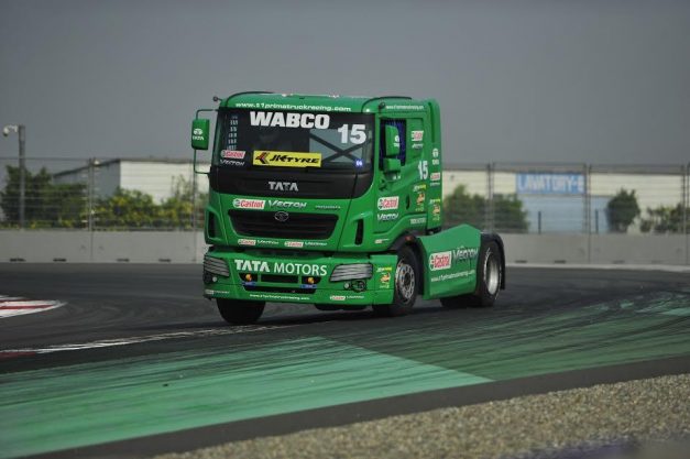 2017-tata-t1-prima-seasons-truck-racing-drivers-pictures-photos-images-snaps