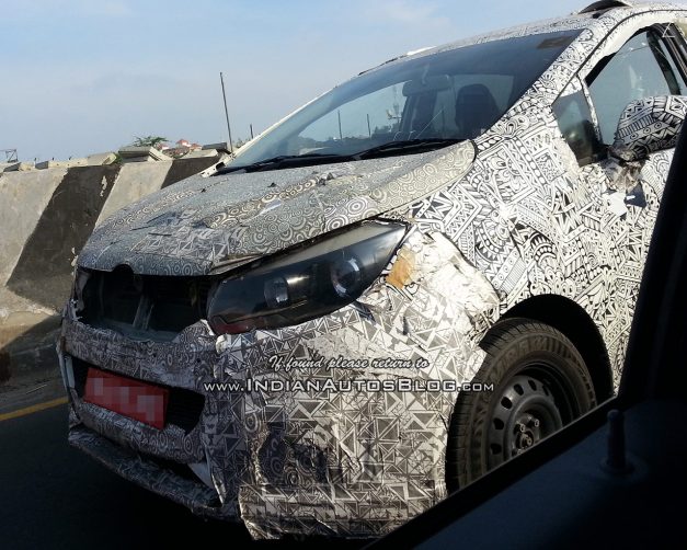 mahindra-u321-mpv-innova-hexa-rival-front-shape-pictures-photos-images-snaps-video-gallery
