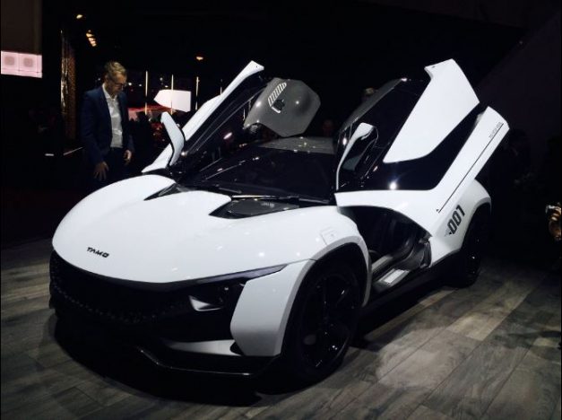 tamo-racemo-sportscar-gulling-scissor-butterfly-doors-pictures-photos-images-snaps