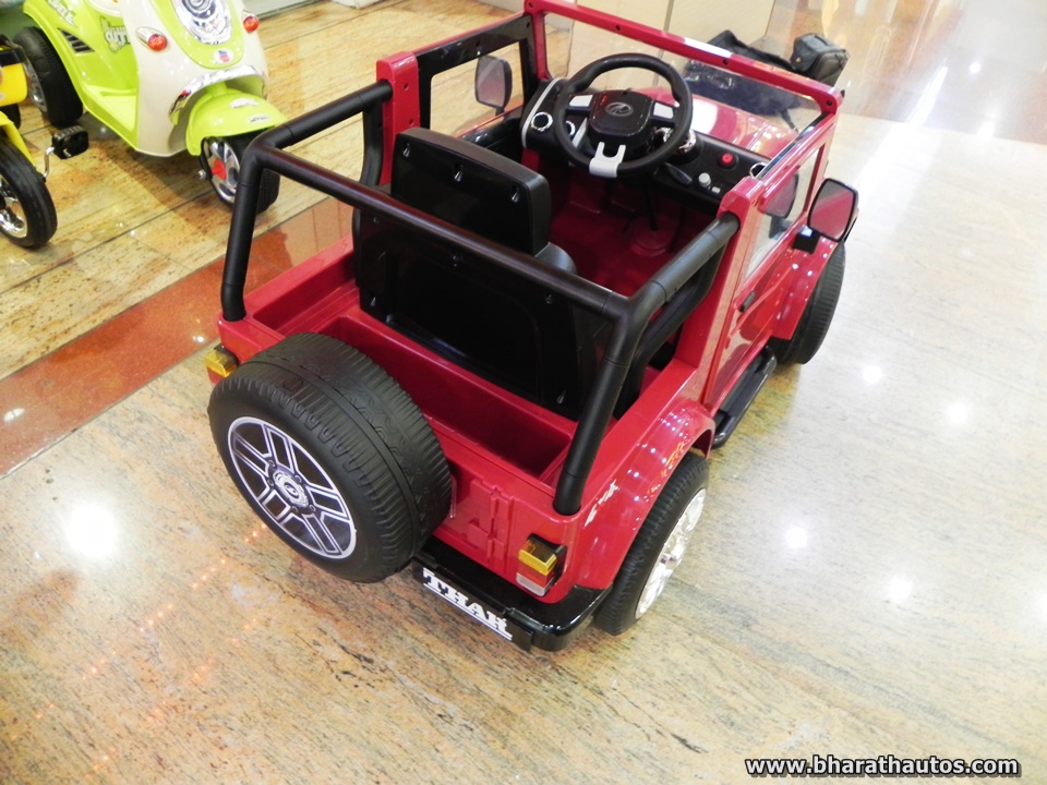 mahindra thar electric toy car