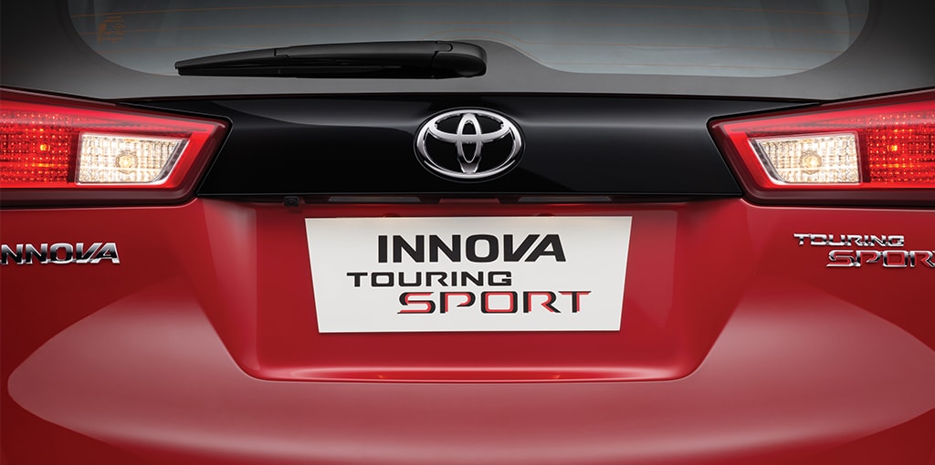 Toyota Innova Crysta Touring Sport Launched From Rs 17 79 Lakh