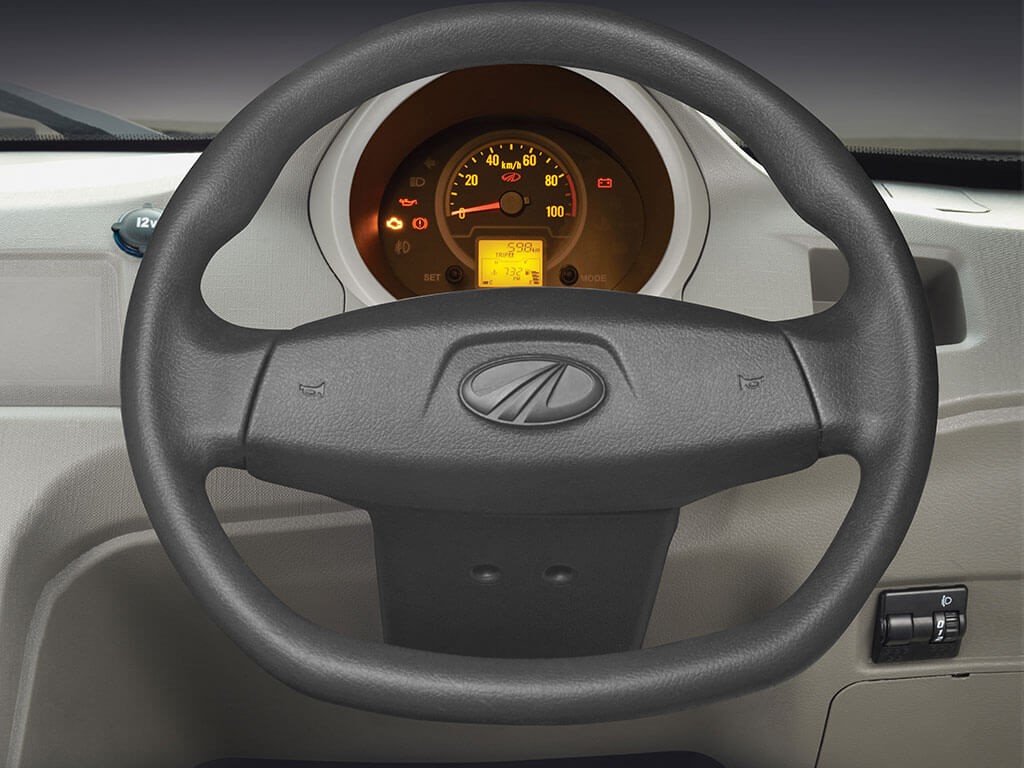 2017 Mahindra Jeeto Minivan Steering Instrument Cluster Console
