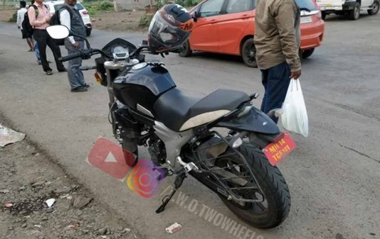 Low Cost Exhaust >> Low Cost Mahindra Mojo Cheaper Variant Single Exhaust Low Cost Exhaust >> Low Cost Mahindra Mojo Cheaper Variant Single Exhaust