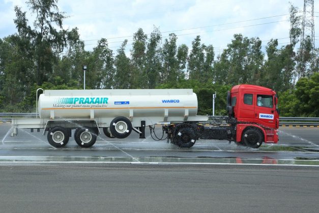 tata-motors-prima-signa-trucks-electronic-stability-control-esc-003