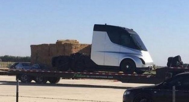 tesla-electric-semi-truck-spied-testing-elon-musk