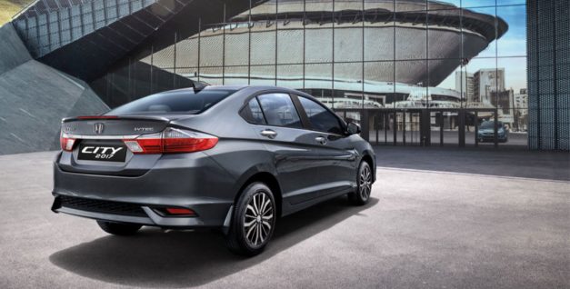 2017-honda-city-fourth-generation-india-rear-back