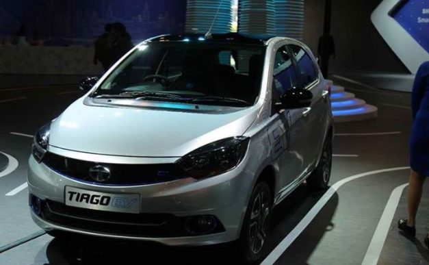 tata-tiago-ev-hatchback-2018-auto-expo-india-pictures-photos-images-snaps-gallery