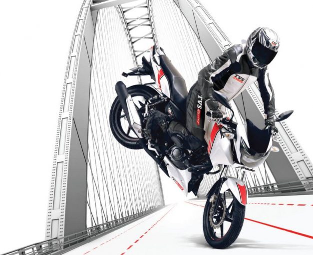 tvs-apache-rtr-160-white-race-edition-pictures-photos-images-snaps-gallery