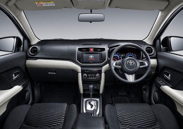 toyota-rush-suv-dashboard-interior-cabin-inside-india-launch-pictures-photos-images-snaps-gallery-video