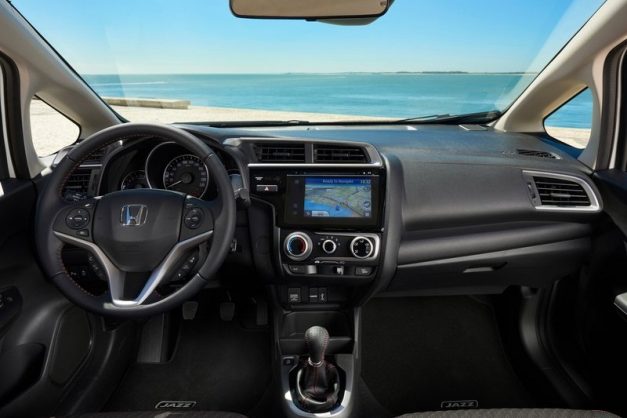 2018-honda-jazz-facelift-dashboard-interior-cabin-inside-india-pictures-photos-images-snaps-gallery