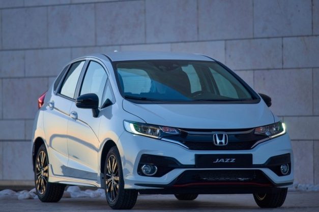 2018-honda-jazz-facelift-front-side-india-pictures-photos-images-snaps-gallery