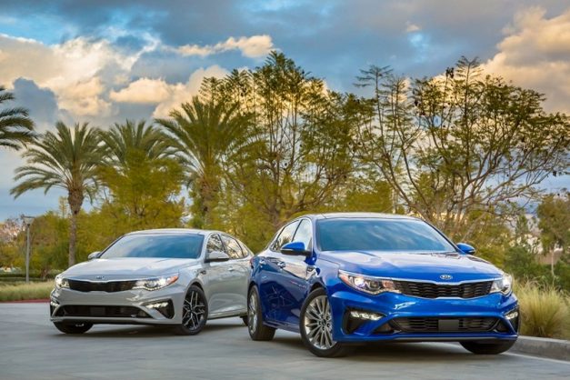 kia-optima-premium-sedan-front-india-pictures-photos-images-snaps-gallery