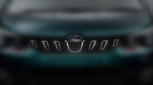 mahindra-marazzo-mpv-front-grille-india-pictures-photos-images-snaps-gallery