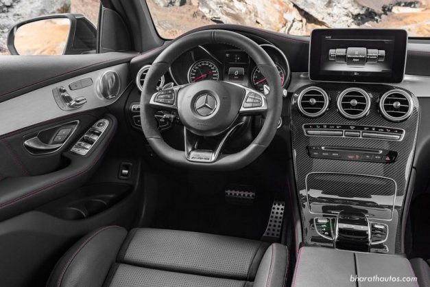 mercedes-benz-glc-suv-dashboard-interior-inside-cabin-india-import-to-usa-pictures-photos-images-snaps-gallery