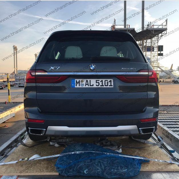 bmw-x7-three-row-luxury-suv-rear-pictures-photos-images-snaps-gallery