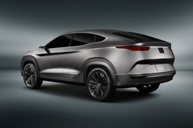 fiat-fastback-coupe-suv-concept-back-rear-pictures-photos-images-snaps-gallery